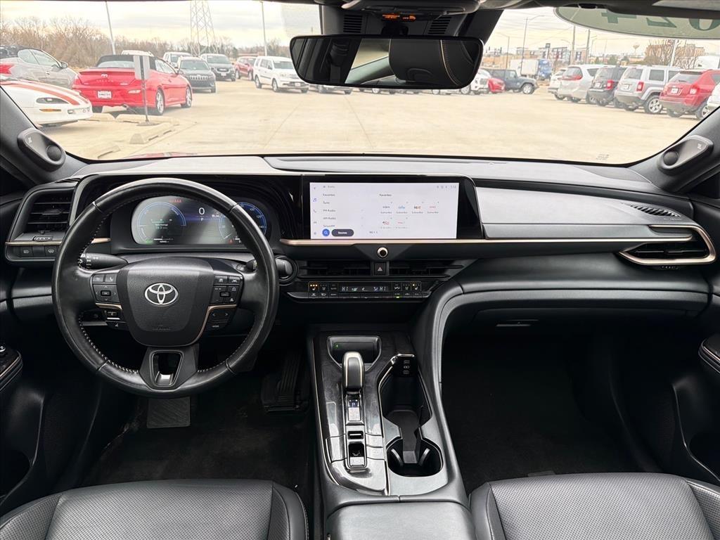 Toyota Crown Limited 2024