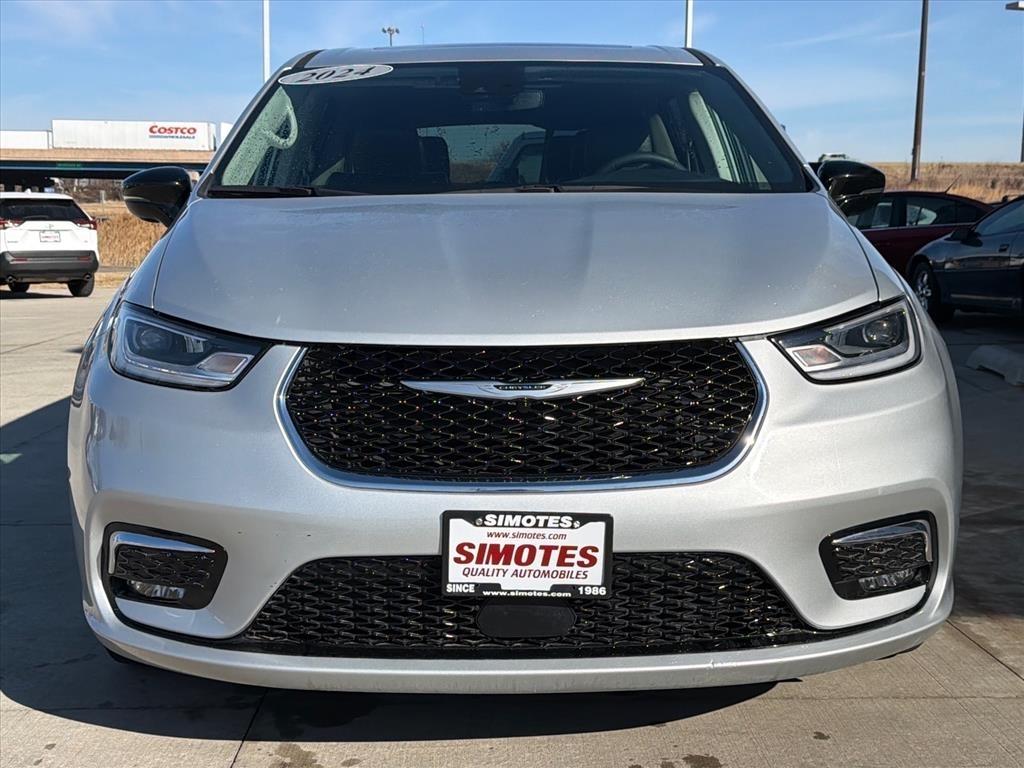 Chrysler Pacifica Limited 2024