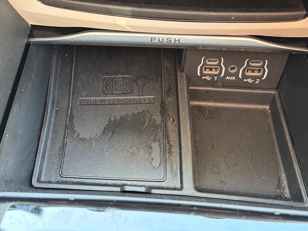 Chrysler Pacifica Limited 2024