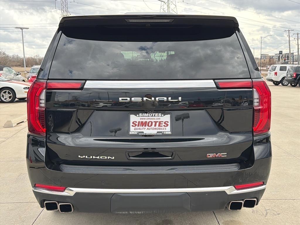 GMC Yukon XL Denali 4WD 2025