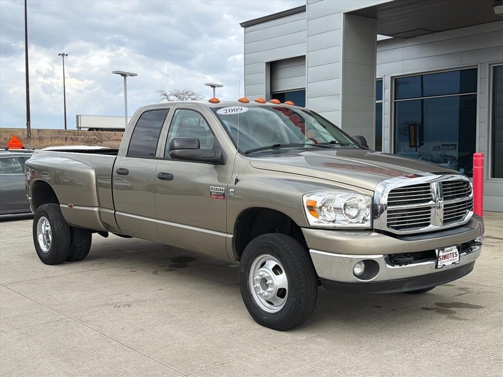 Dodge Ram 3500 SLT Quad Cab SWB 4WD DRW 2009