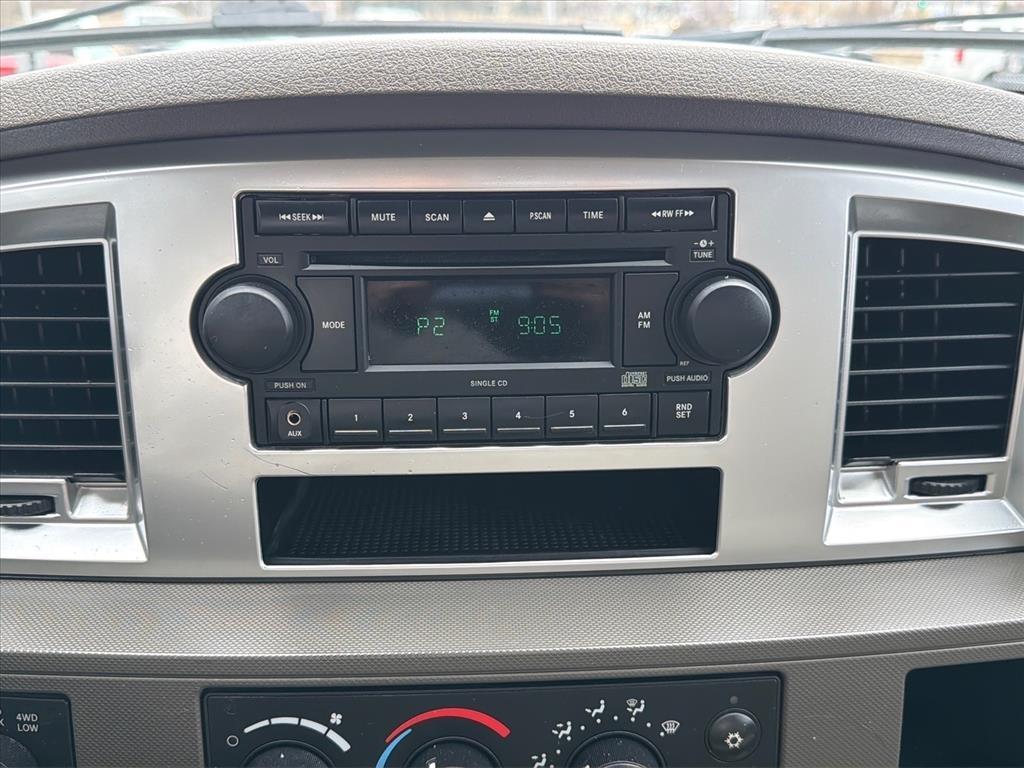 Dodge Ram 3500 SLT Quad Cab SWB 4WD DRW 2009