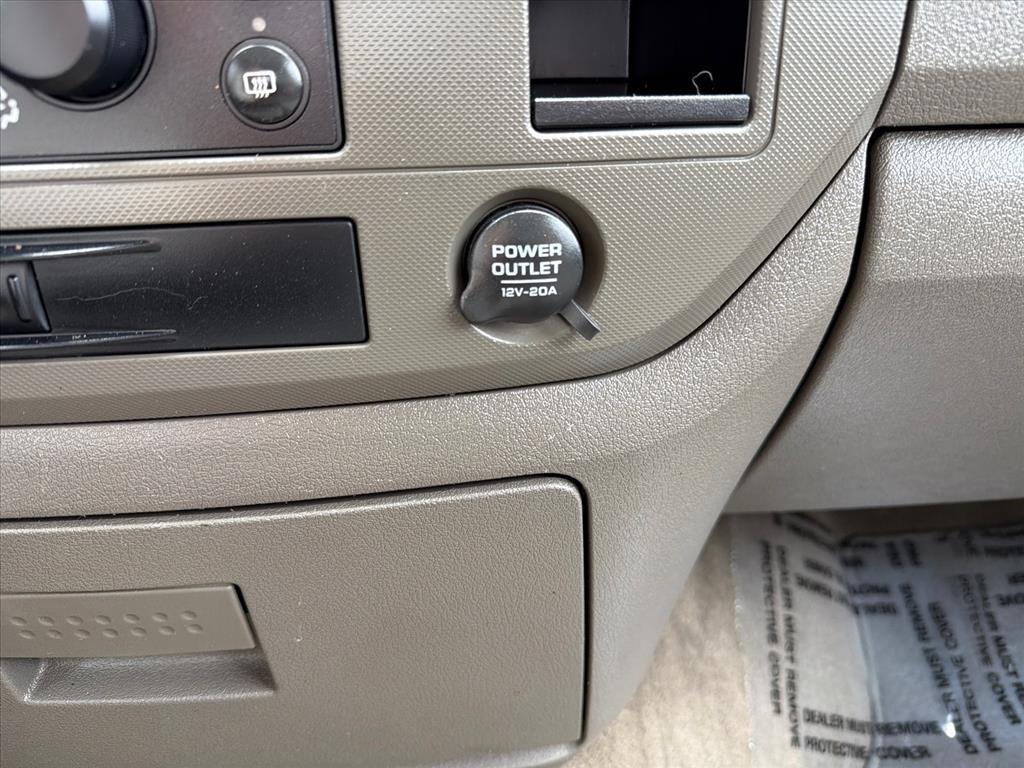 Dodge Ram 3500 SLT Quad Cab SWB 4WD DRW 2009