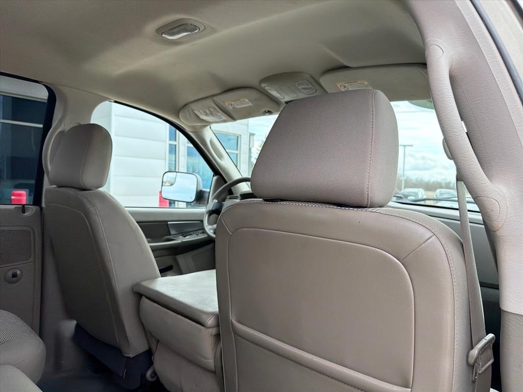 Dodge Ram 3500 SLT Quad Cab SWB 4WD DRW 2009