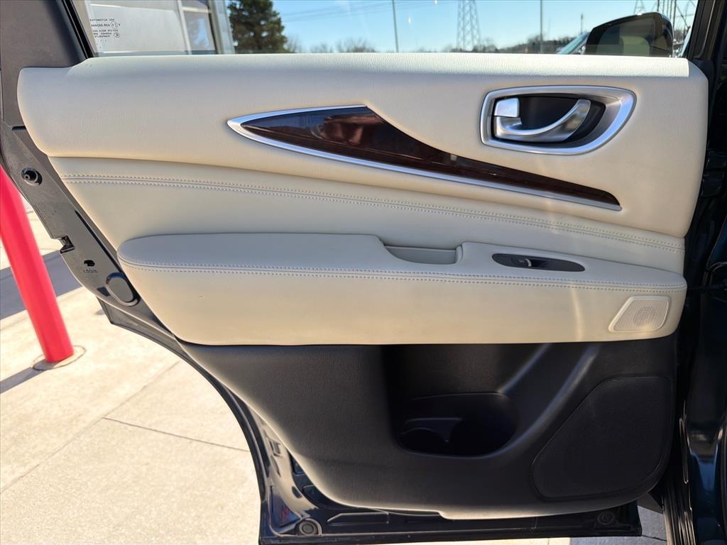 Infiniti QX60 Base AWD 2017