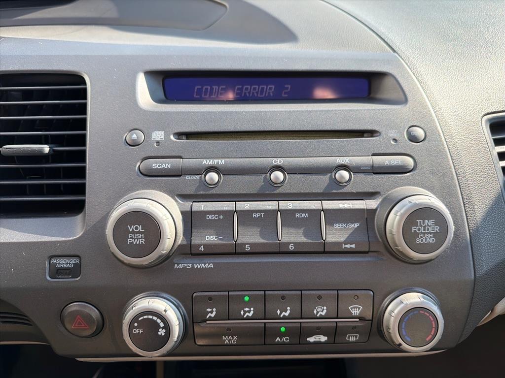 Honda Civic LX Sedan 5-Speed AT 2010