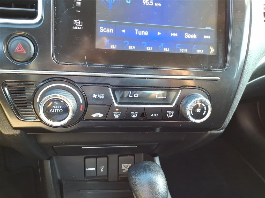 Honda Civic SE Sedan CVT 2015