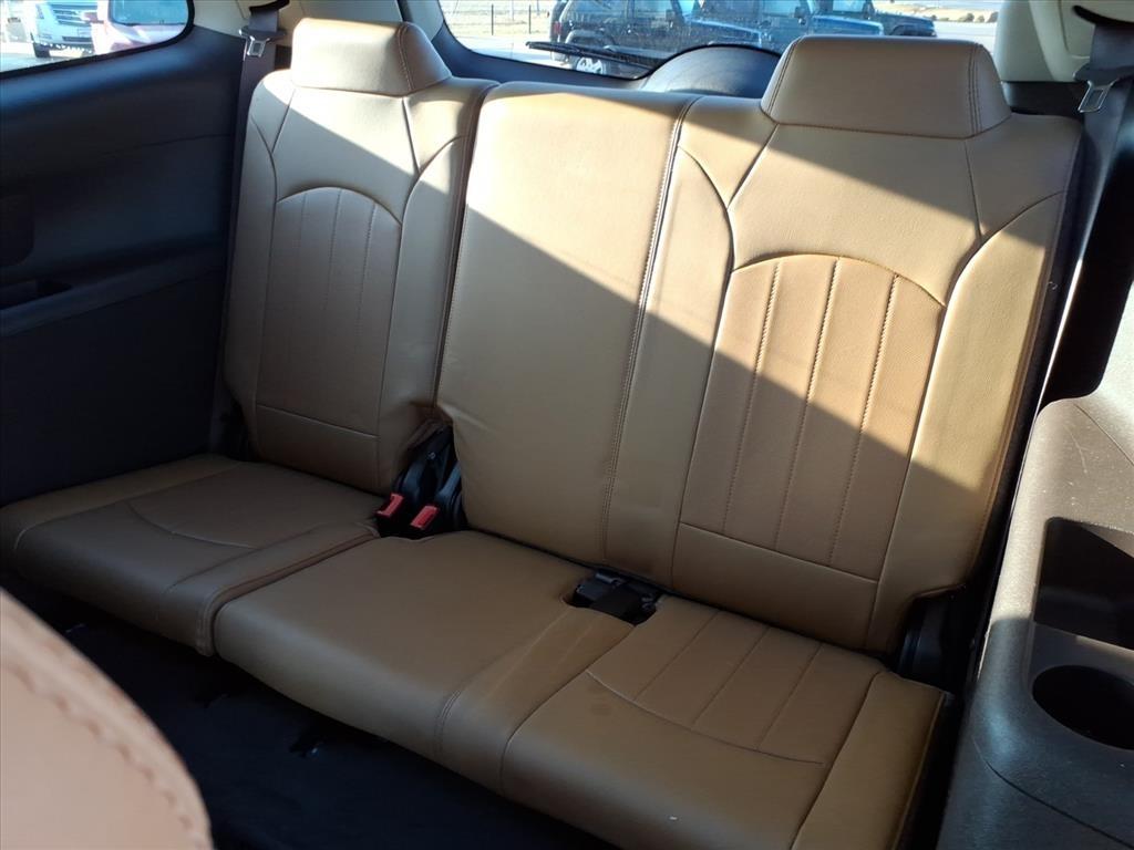 Buick Enclave Leather AWD 2017