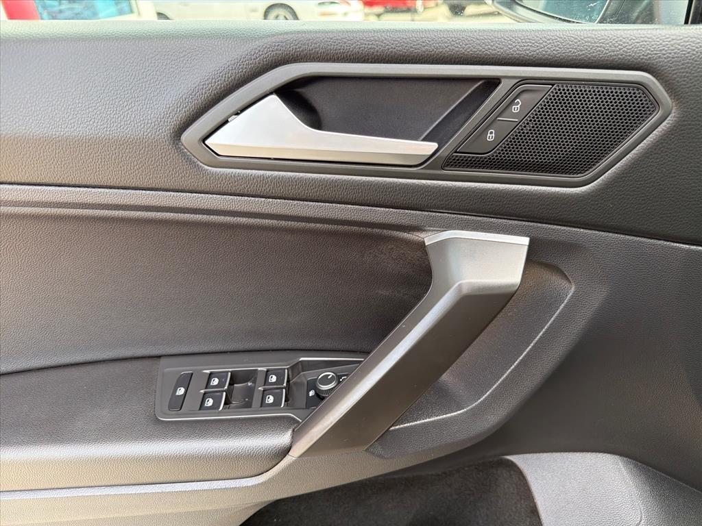 Volkswagen Tiguan SE 4Motion 2021