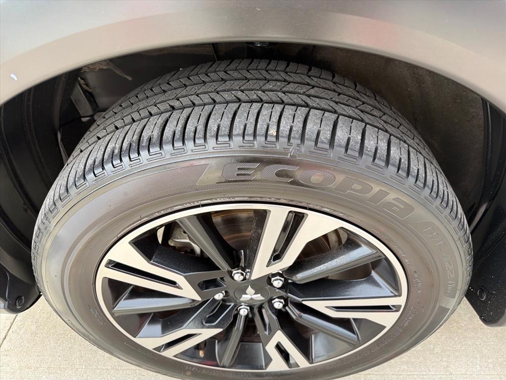 Mitsubishi Eclipse Cross SE AWD 2025