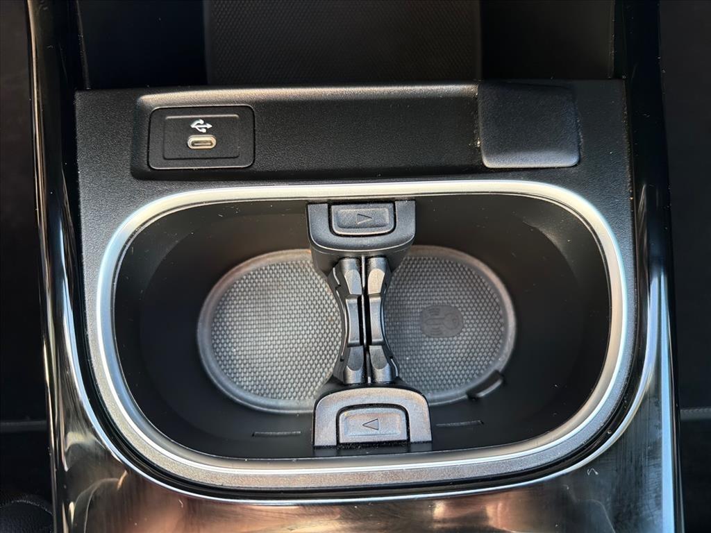 Mercedes-Benz CLA-Class CLA250 4MATIC 2025