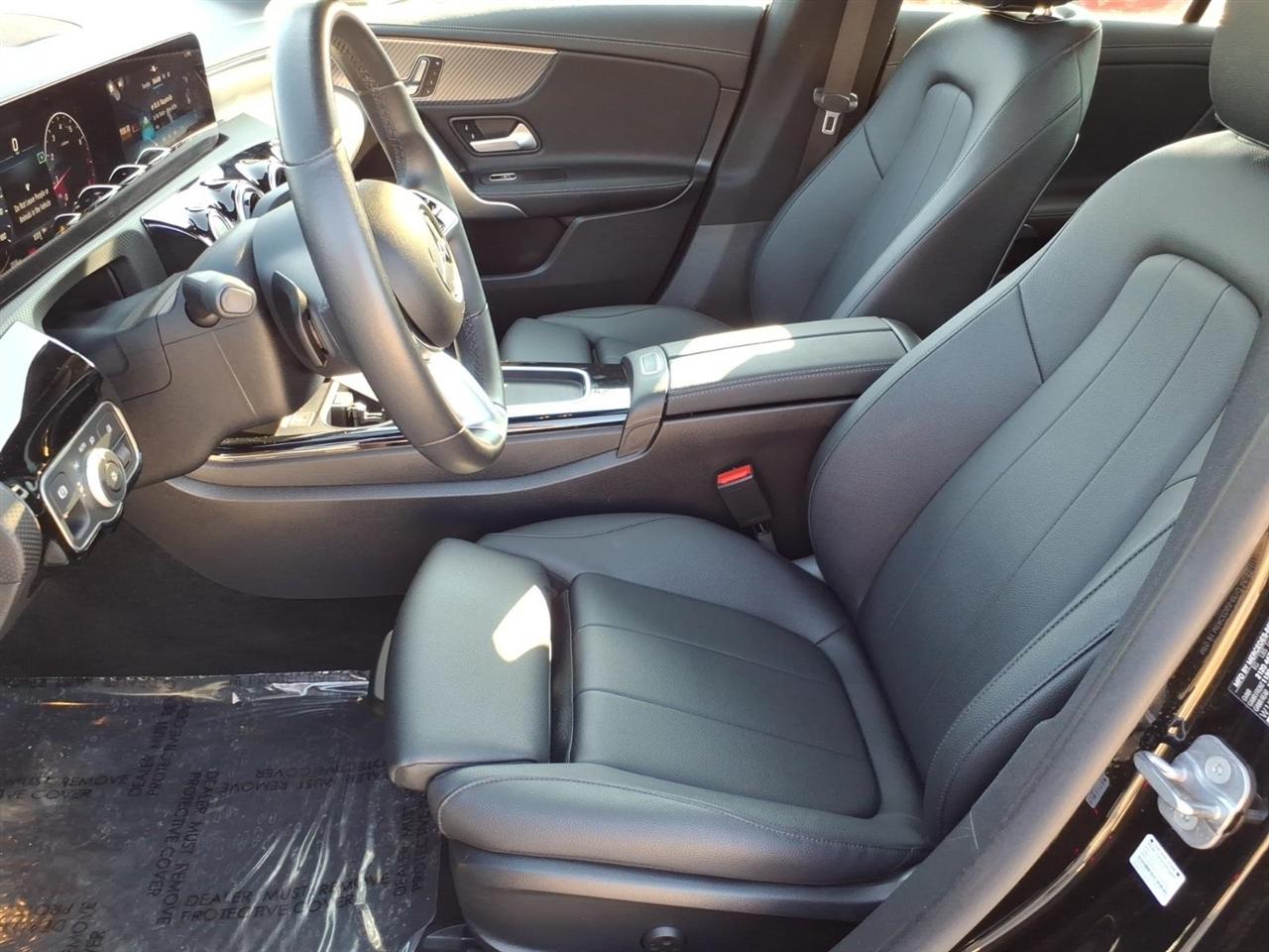 Mercedes-Benz CLA-Class CLA250 4MATIC 2025