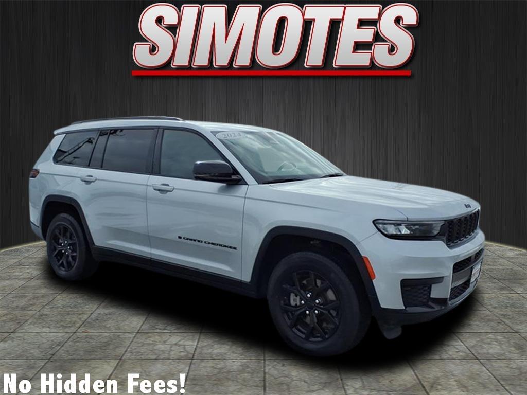 Jeep Grand Cherokee L Laredo 4WD 2024