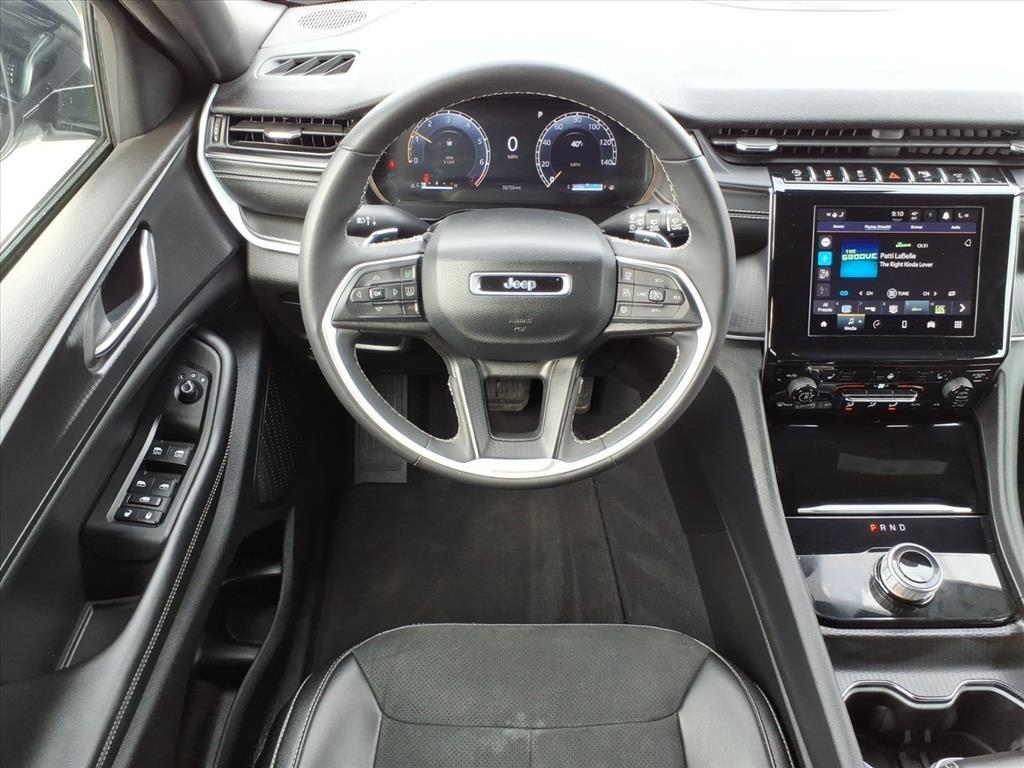 Jeep Grand Cherokee L Laredo 4WD 2024