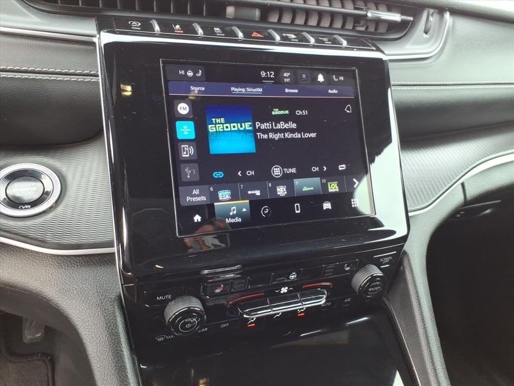 Jeep Grand Cherokee L Laredo 4WD 2024