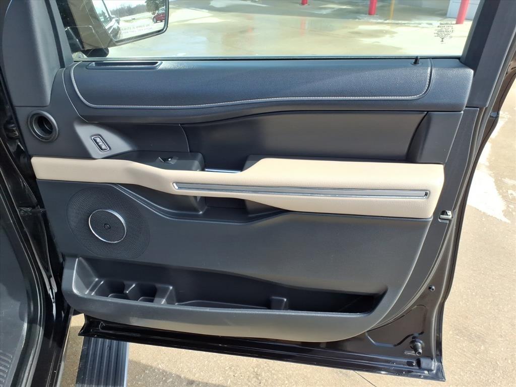 Ford Expedition MAX Limited 4WD 2023