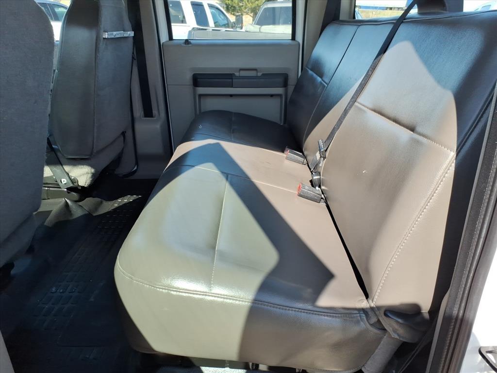 Ford F-350 SD XL Crew Cab 4WD 2010