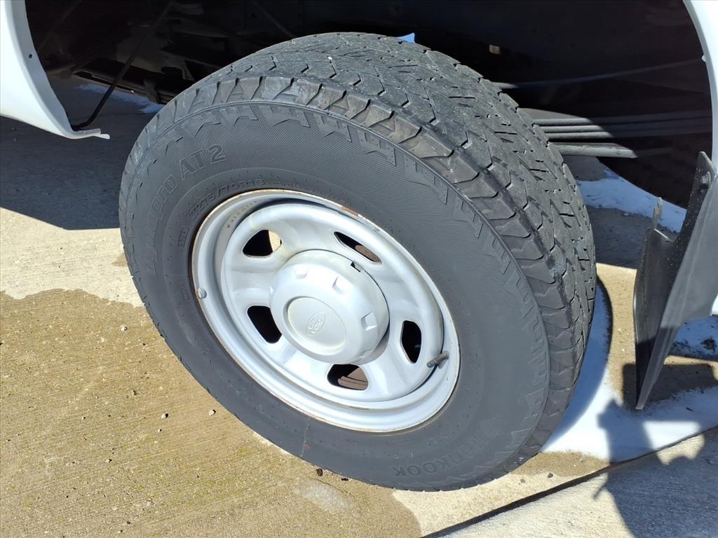 Ford F-350 SD XL Crew Cab 4WD 2010