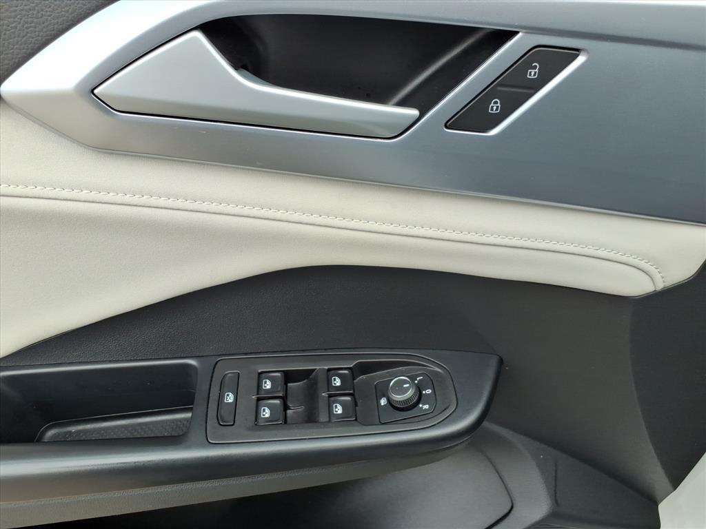 Volkswagen Taos SE 4Motion 2025