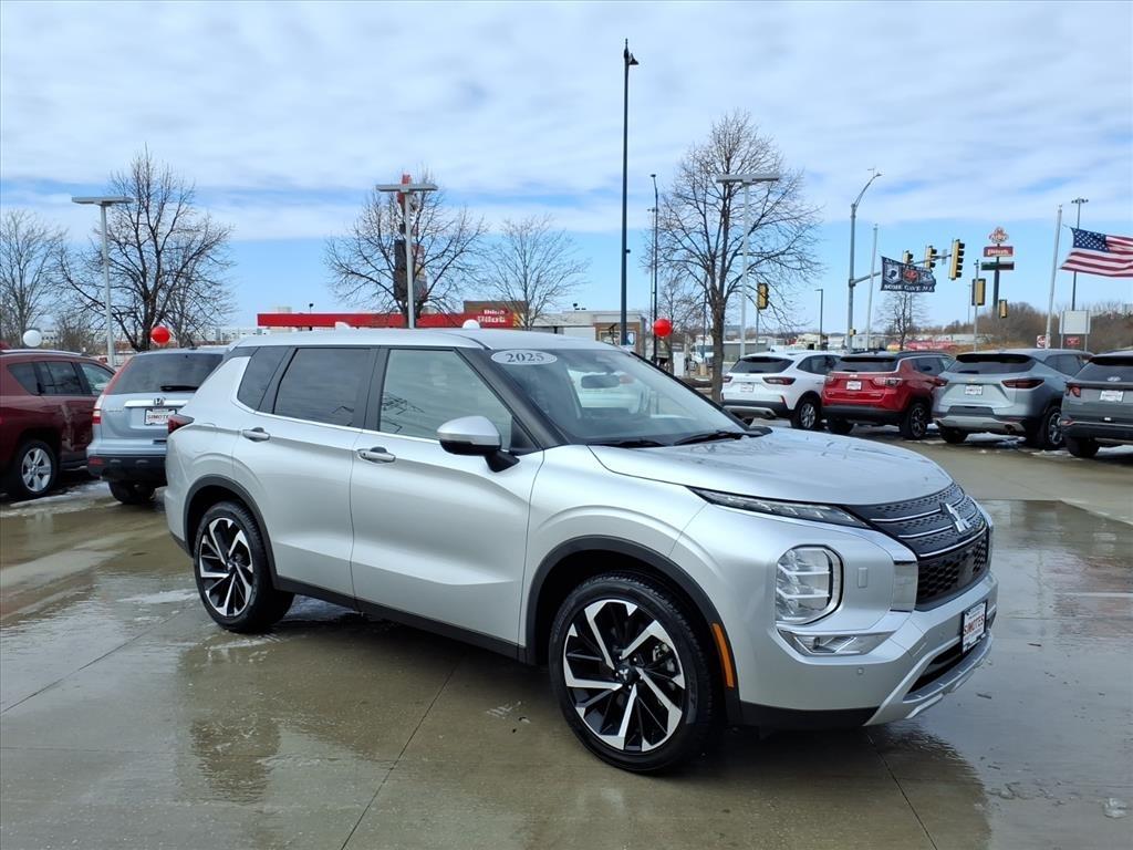 Mitsubishi Outlander SE 4WD 2024