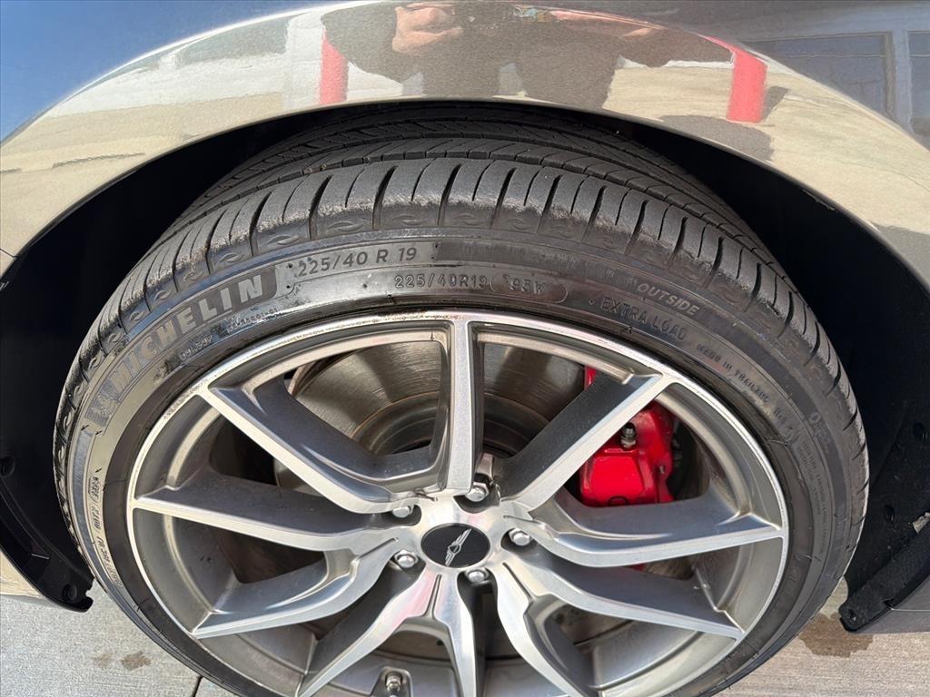 Genesis G70 2.5T 2025