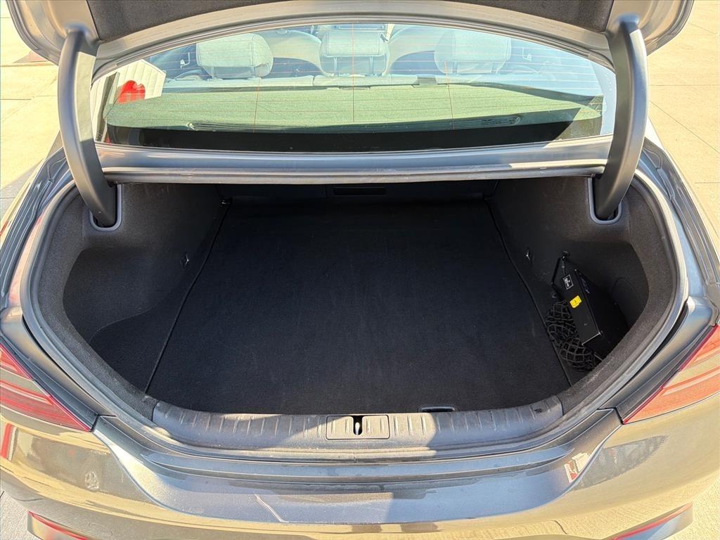 Genesis G70 2.5T 2025