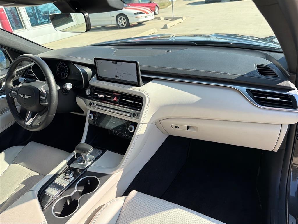 Genesis G70 2.5T 2025