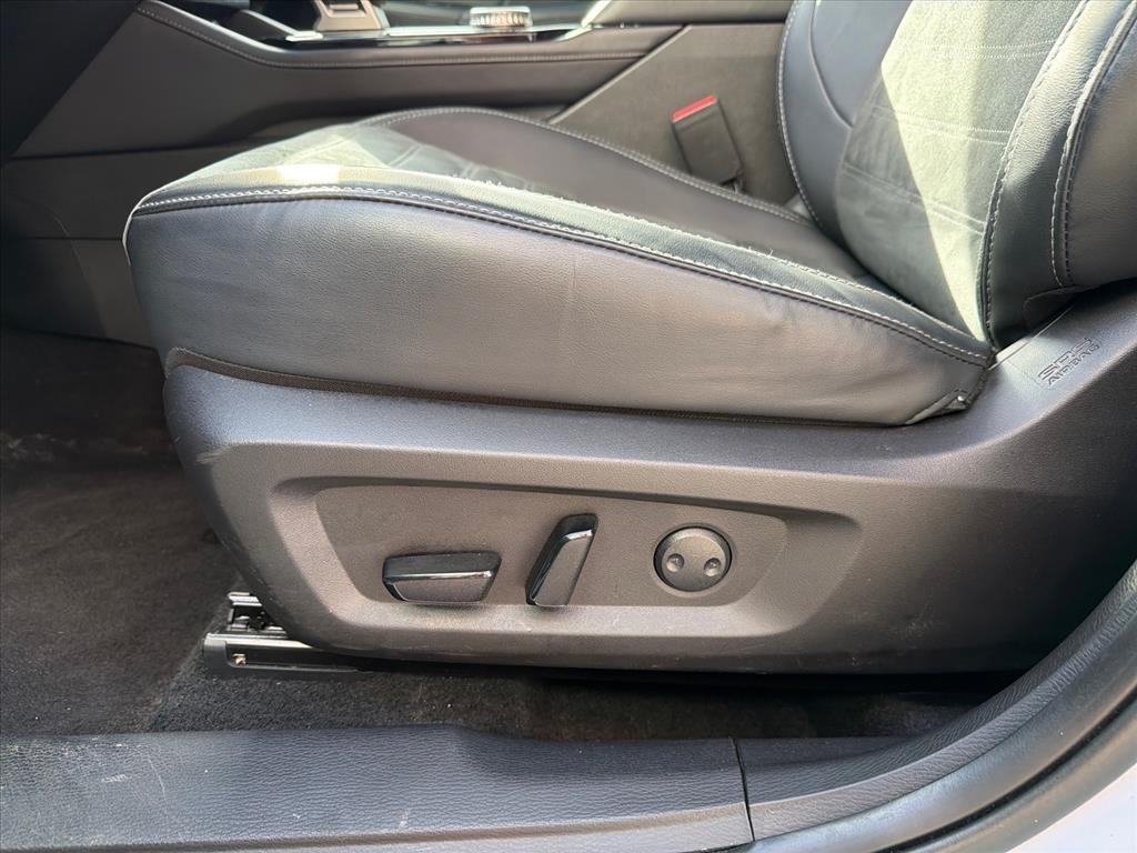 Mitsubishi Outlander SE 4WD 2025