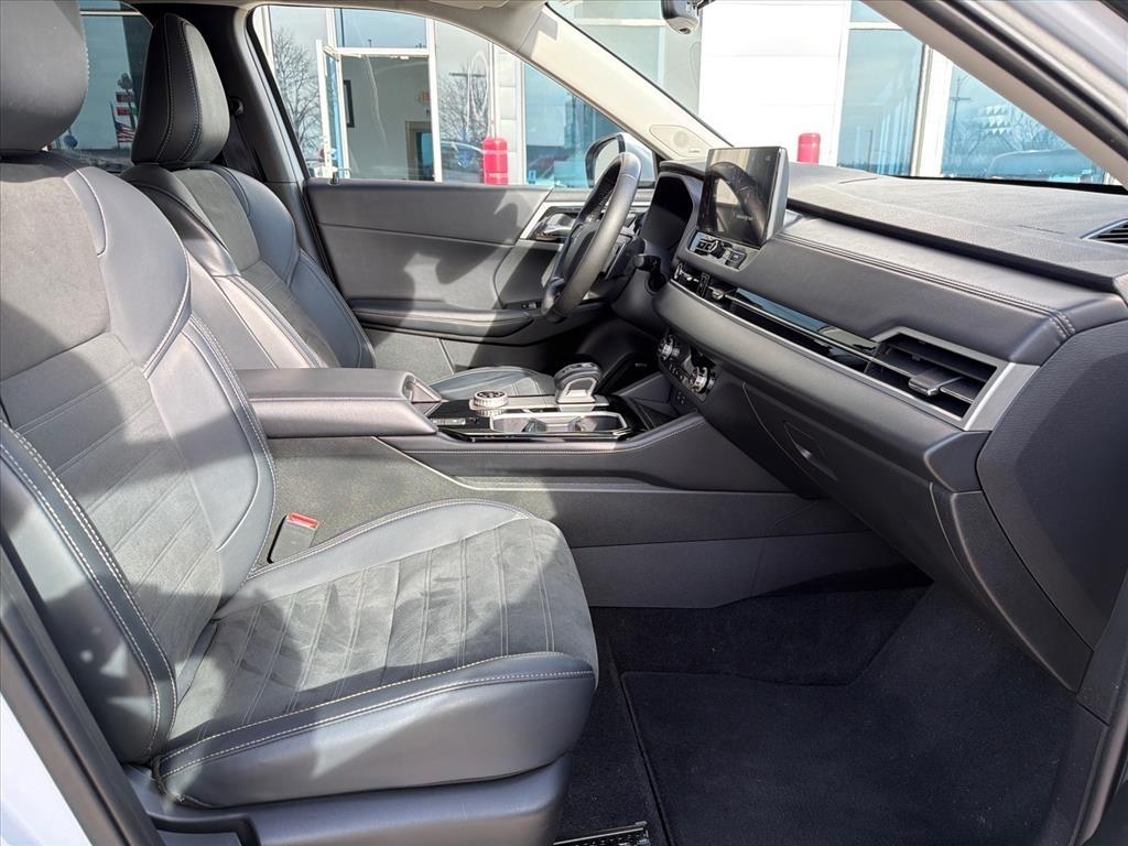 Mitsubishi Outlander SE 4WD 2025