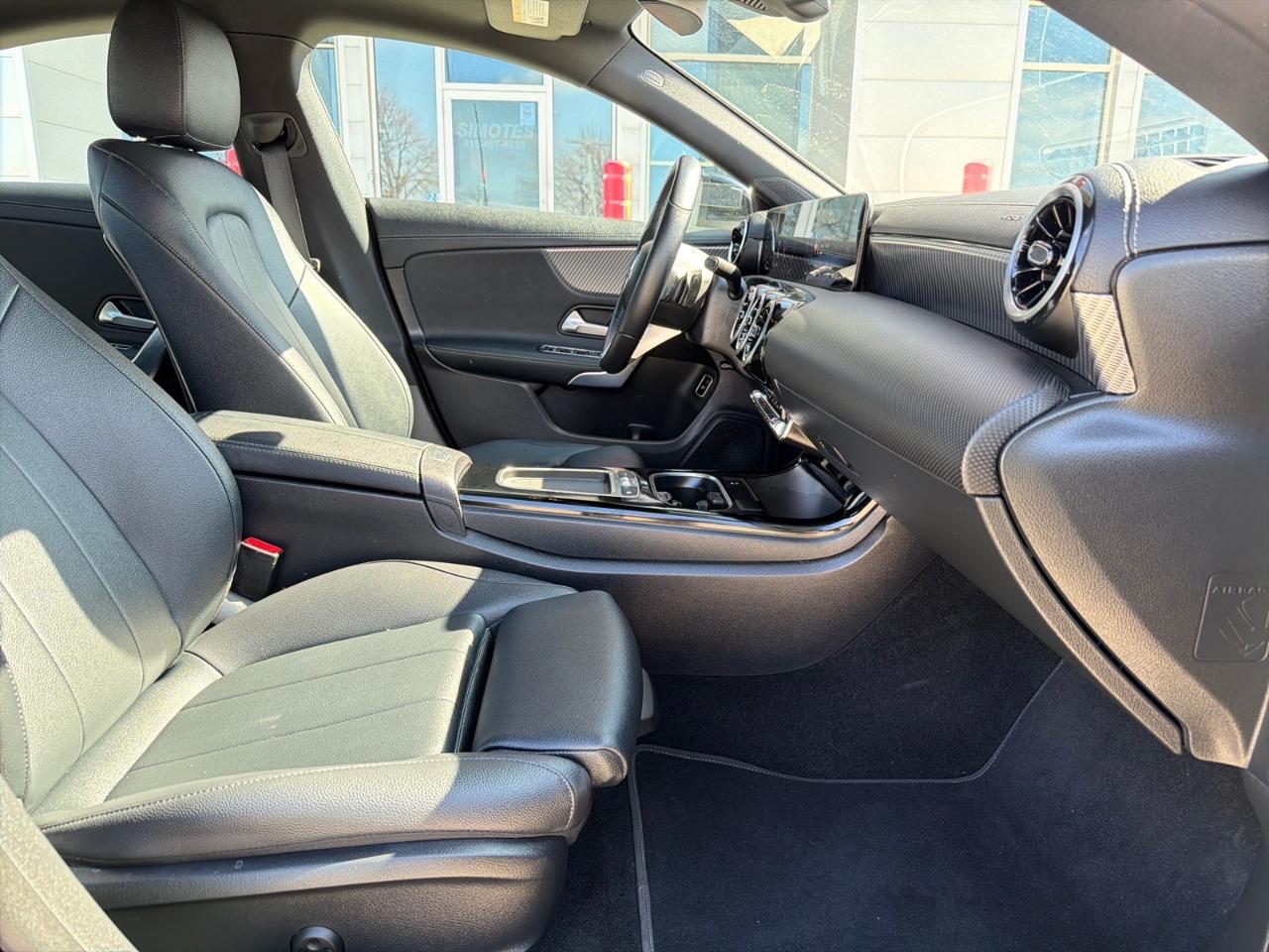 Mercedes-Benz CLA-Class CLA250 4MATIC 2025