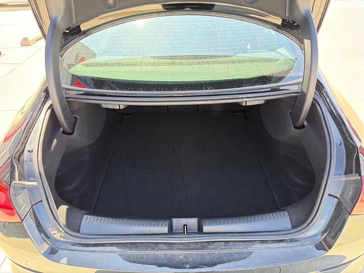 Mercedes-Benz CLA-Class CLA250 4MATIC 2025