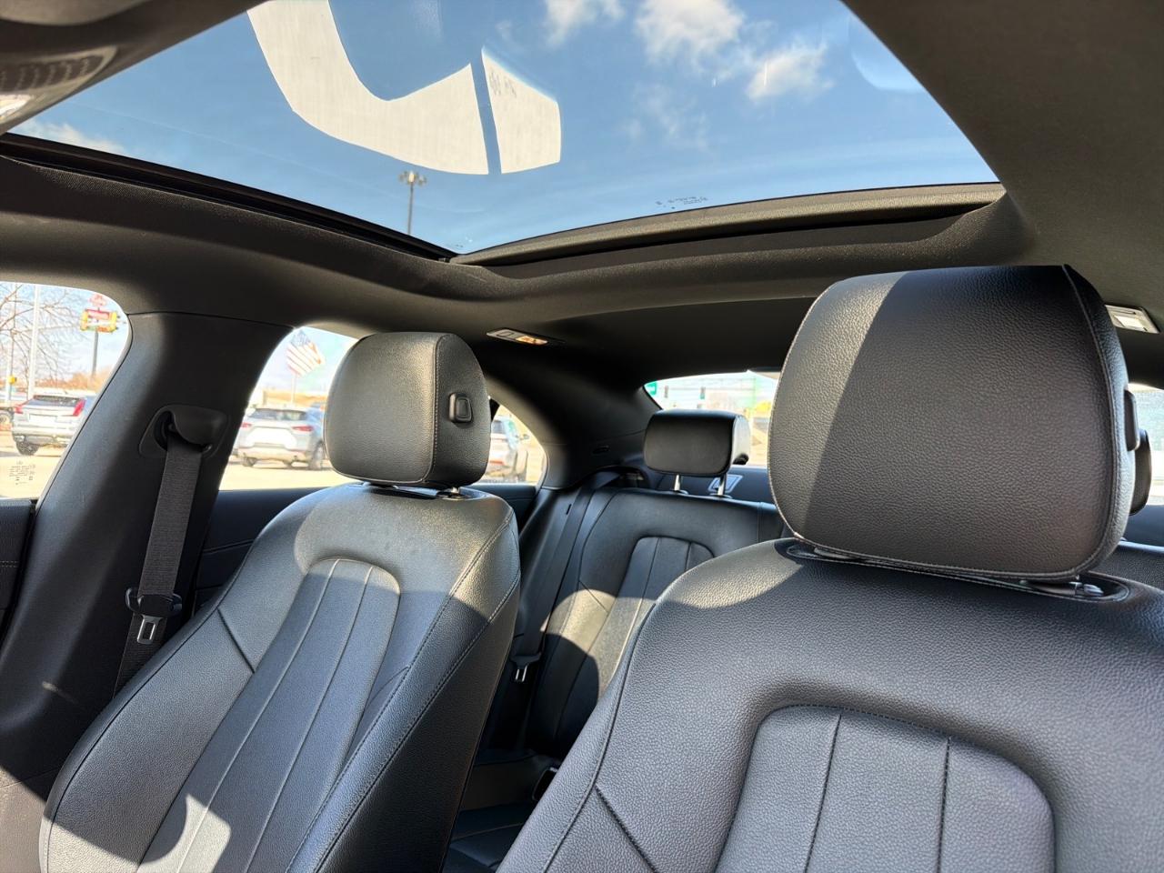 Mercedes-Benz CLA-Class CLA250 4MATIC 2025