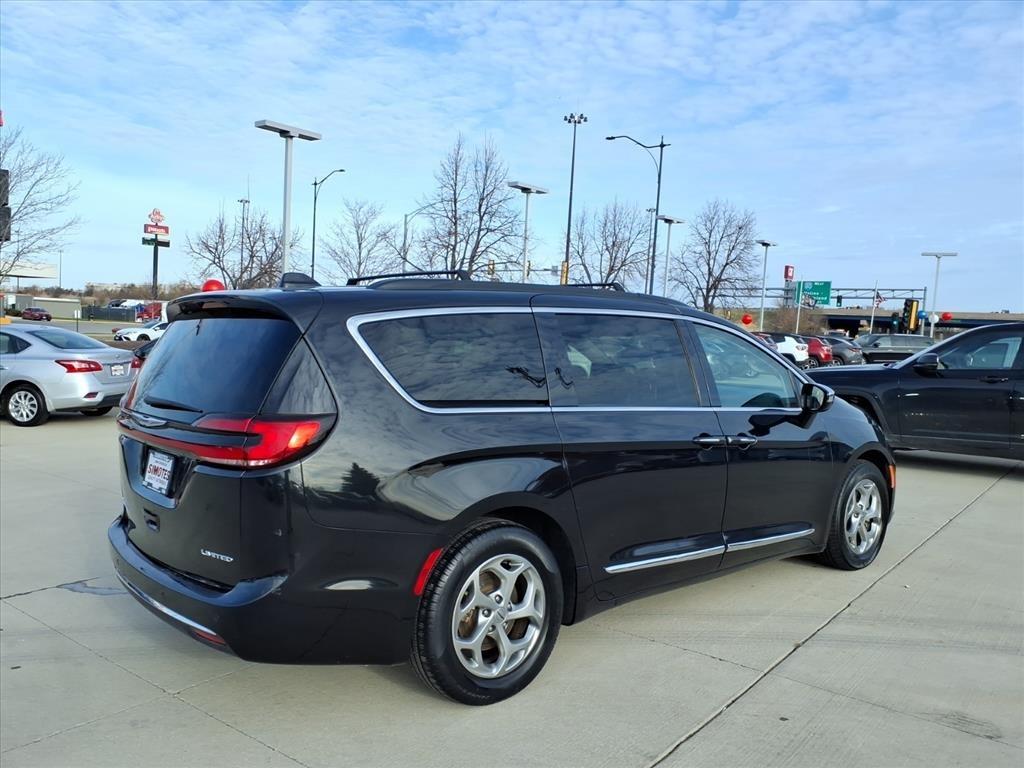 Chrysler Pacifica Limited 2023