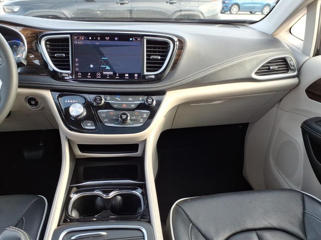 Chrysler Pacifica Limited 2023