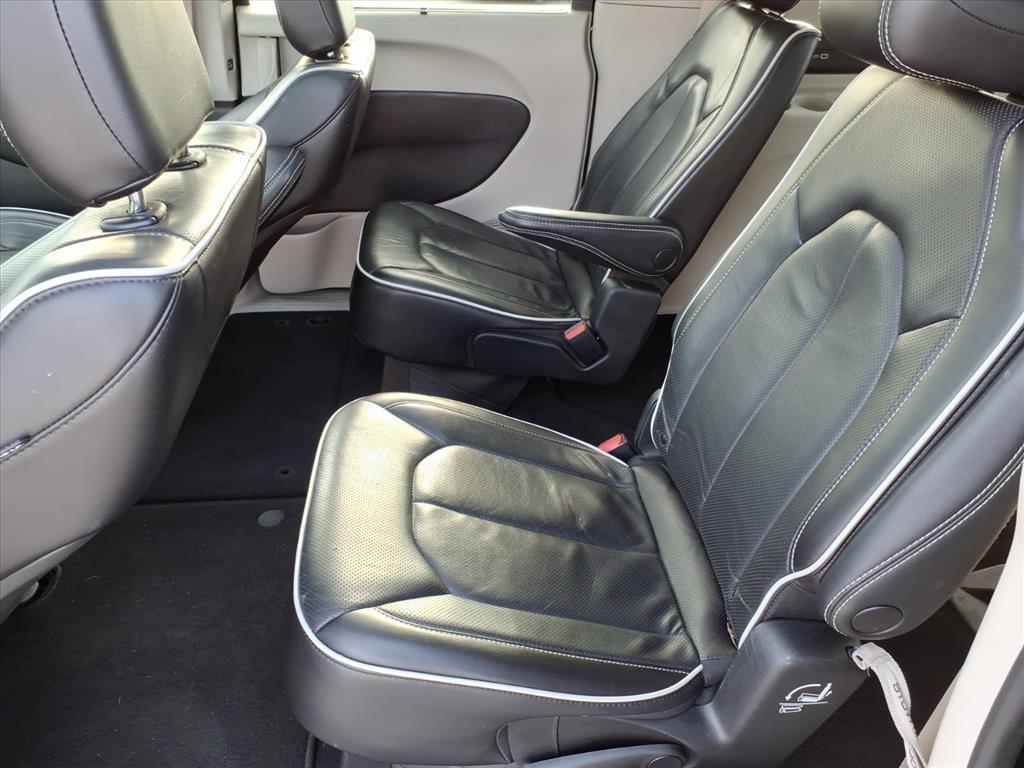 Chrysler Pacifica Limited 2023