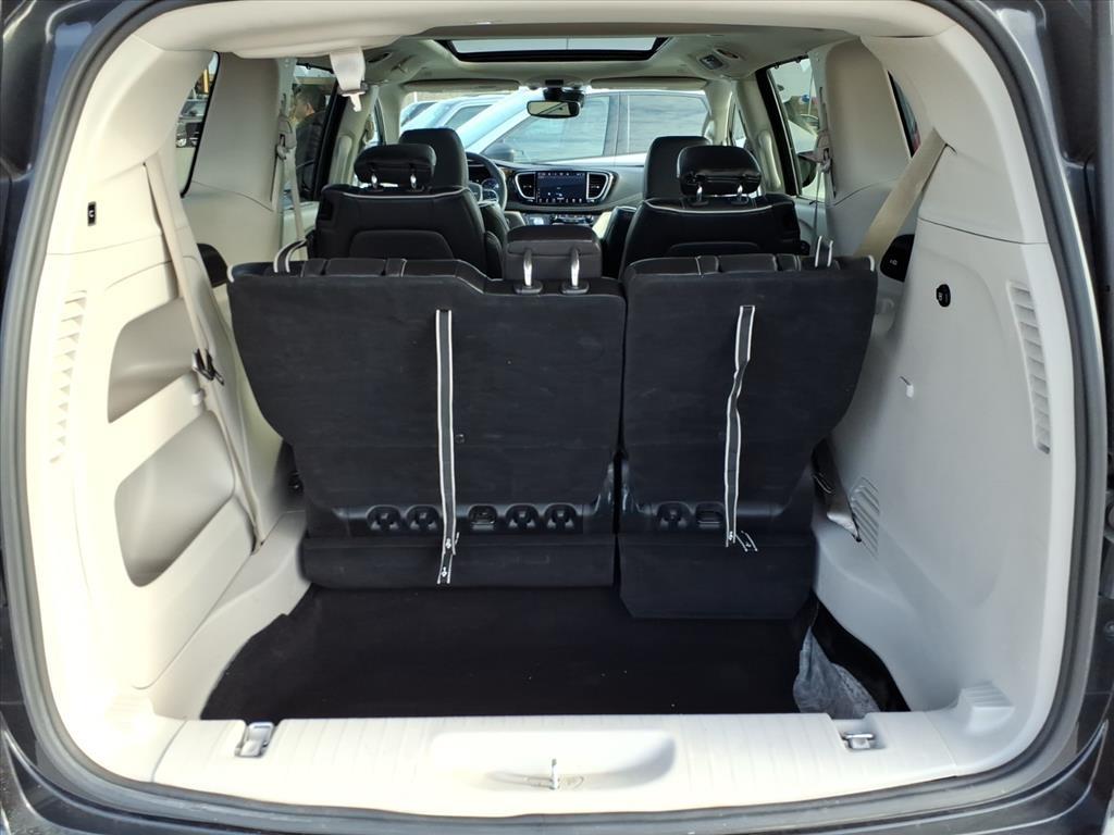 Chrysler Pacifica Limited 2023