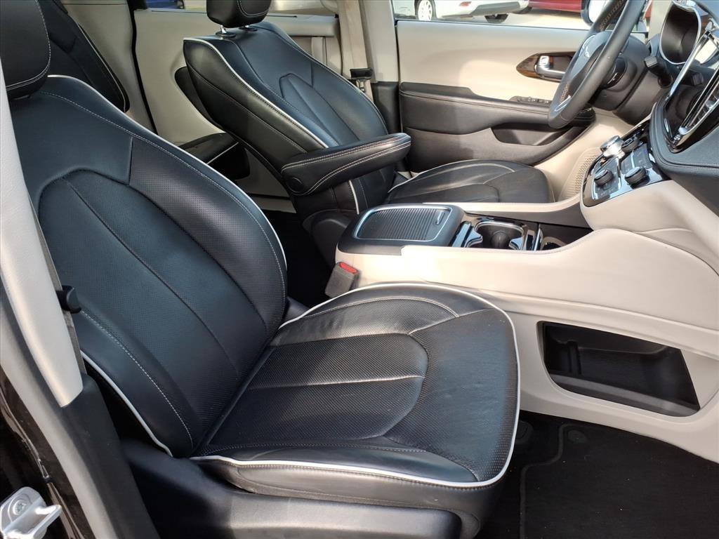 Chrysler Pacifica Limited 2023