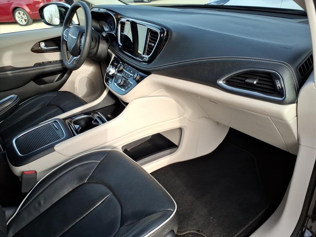 Chrysler Pacifica Limited 2023