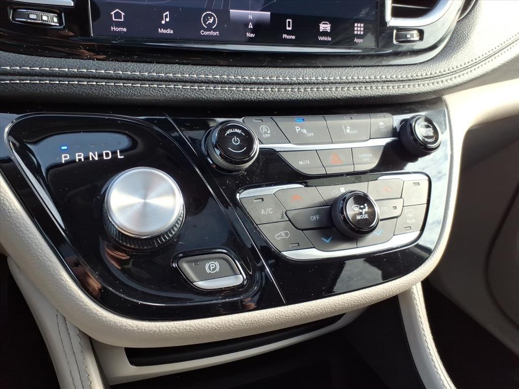 Chrysler Pacifica Limited 2023