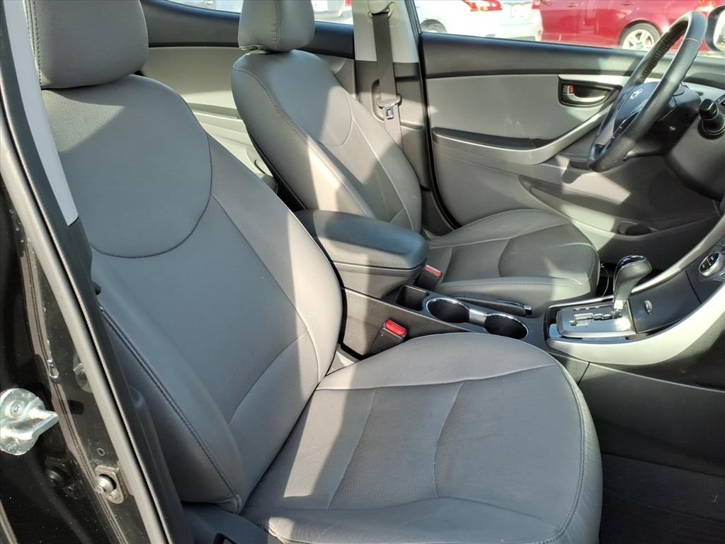 Hyundai Elantra Limited 2013