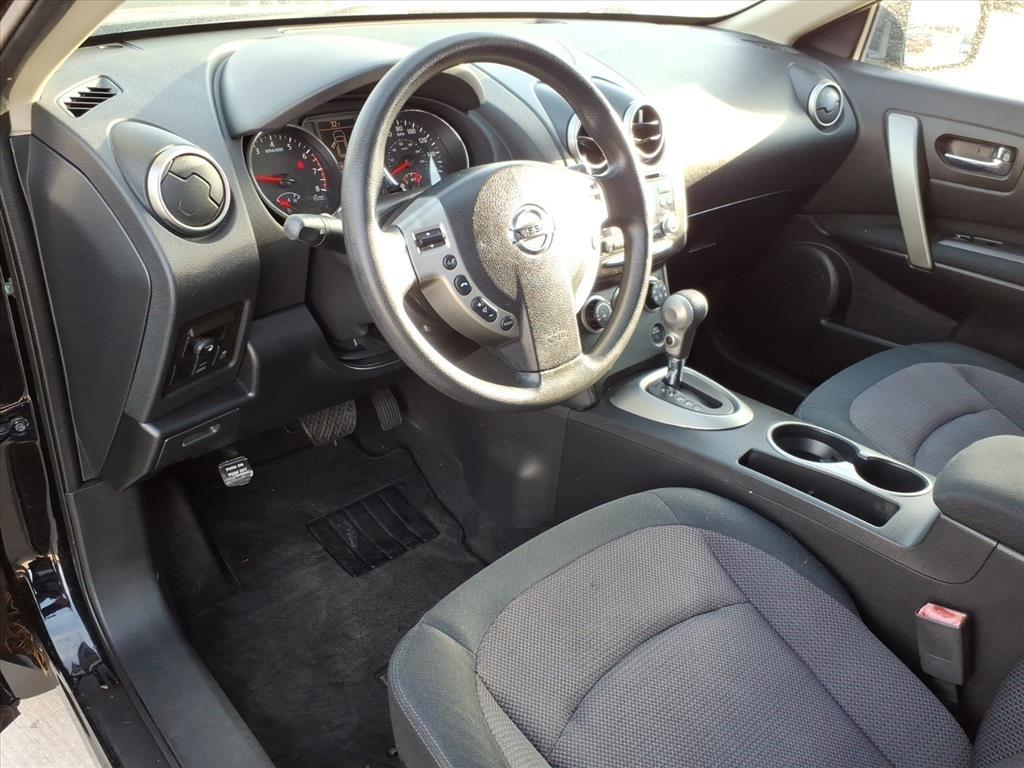 Nissan Rogue SV AWD 2011