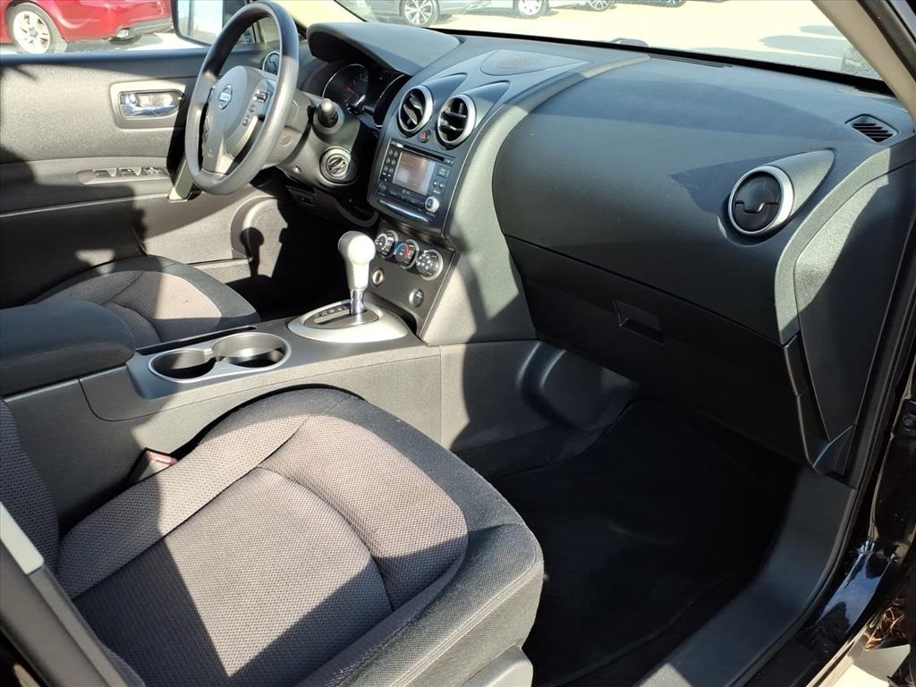 Nissan Rogue SV AWD 2011