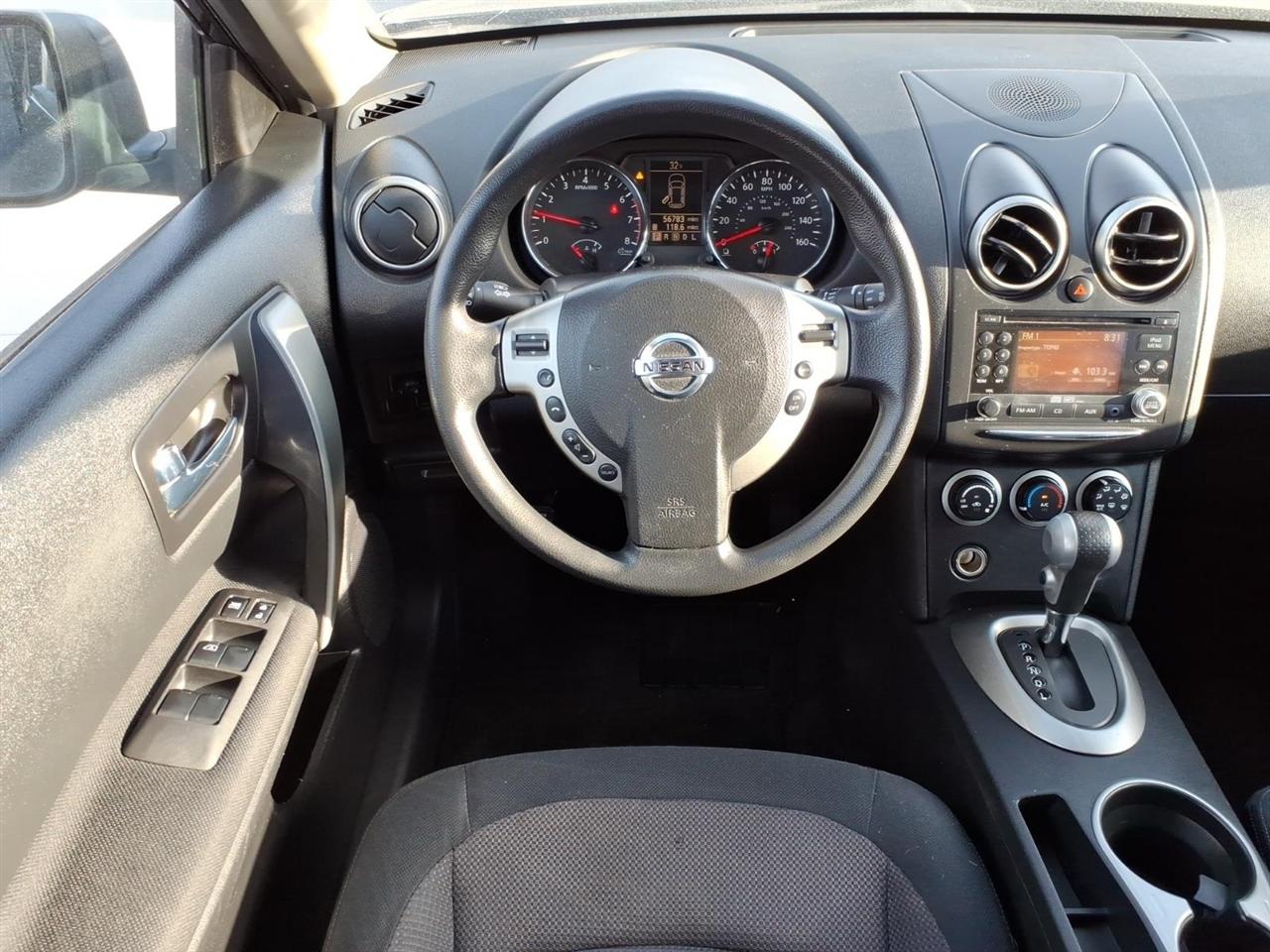 Nissan Rogue SV AWD 2011
