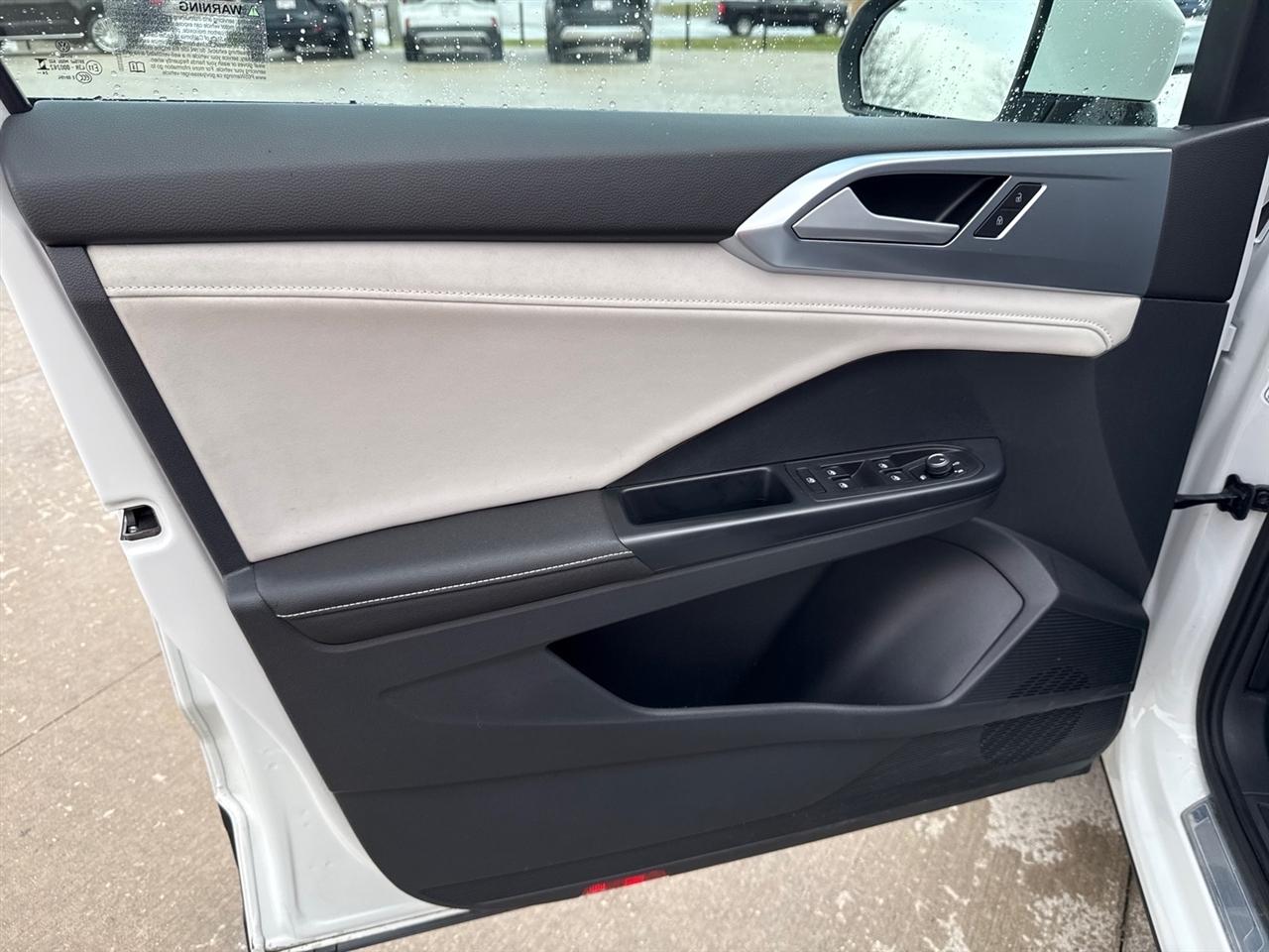 Volkswagen Taos SE 4Motion 2025