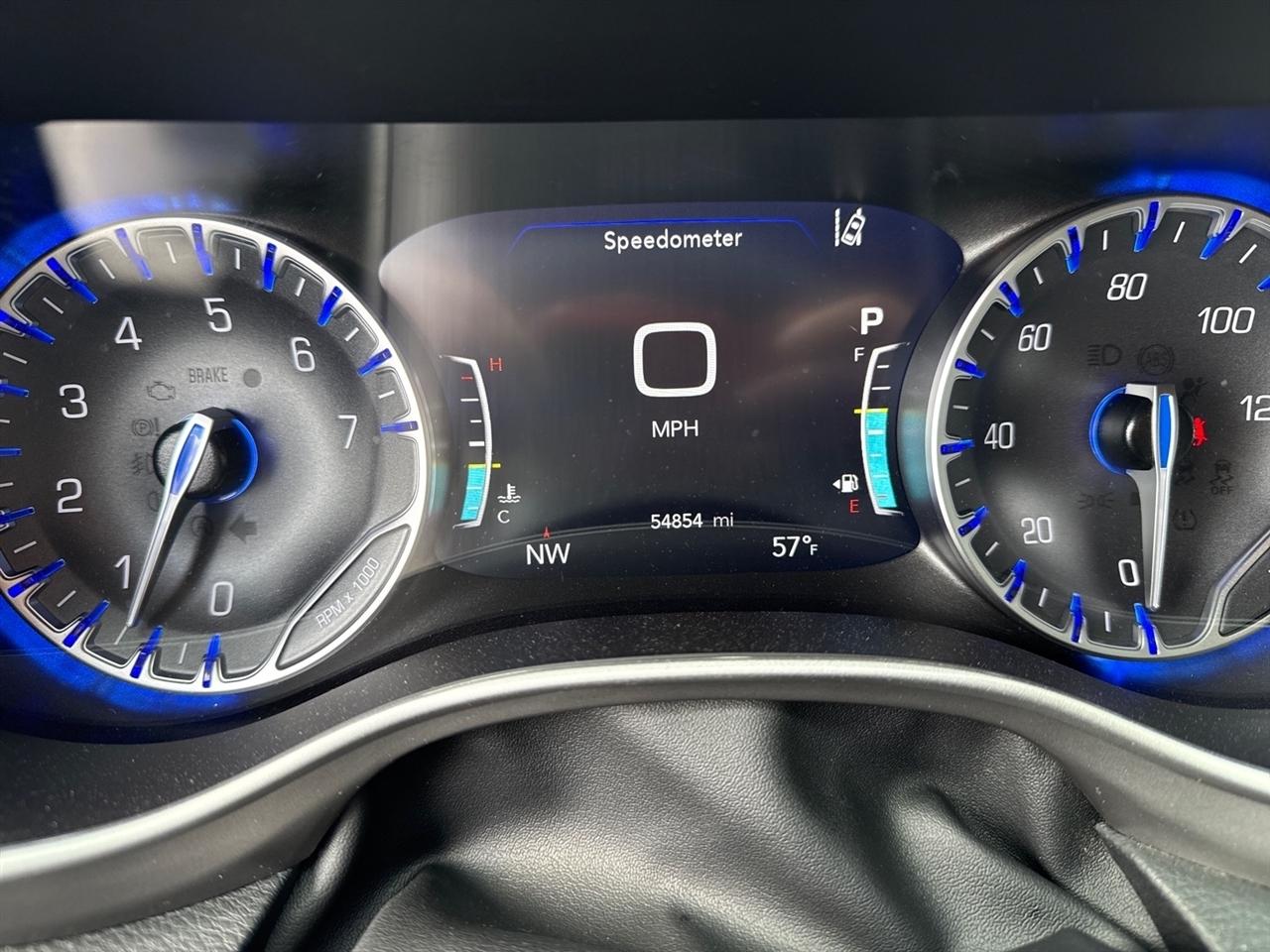 Chrysler Pacifica Select 2025