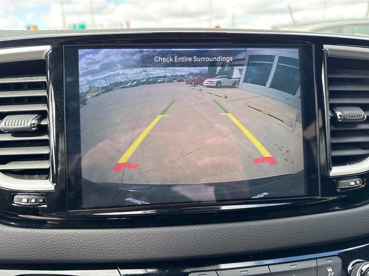 Chrysler Pacifica Select 2025