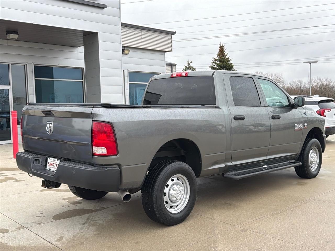 RAM 2500 Tradesman Crew Cab SWB 4WD 2013