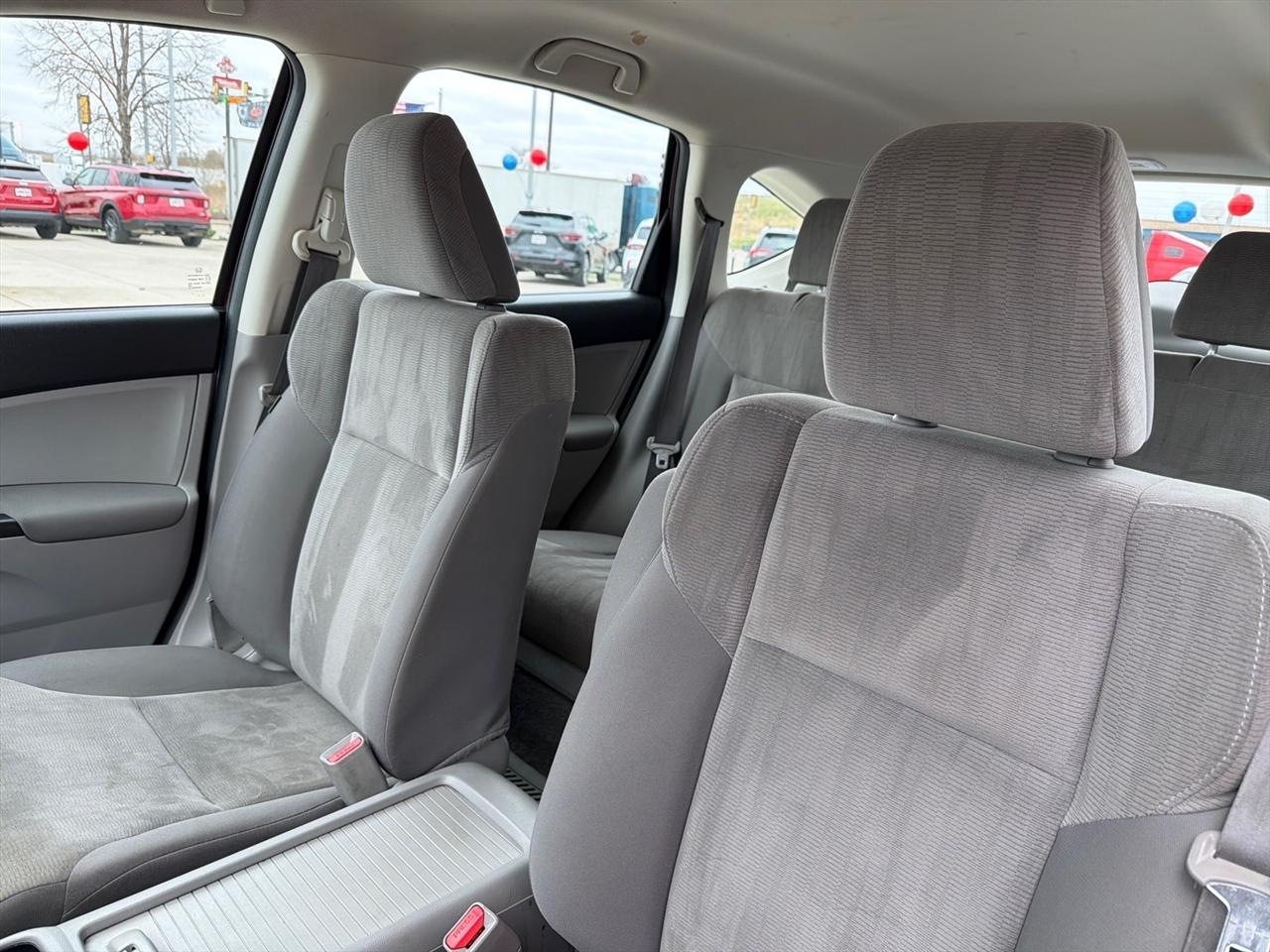 Honda CR-V LX 4WD 5-Speed AT 2013