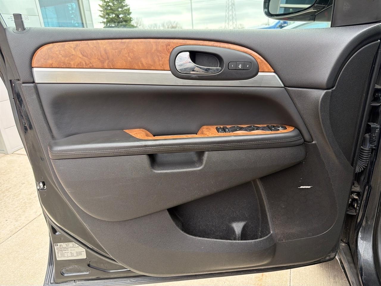 Buick Enclave CXL-1 FWD 2011