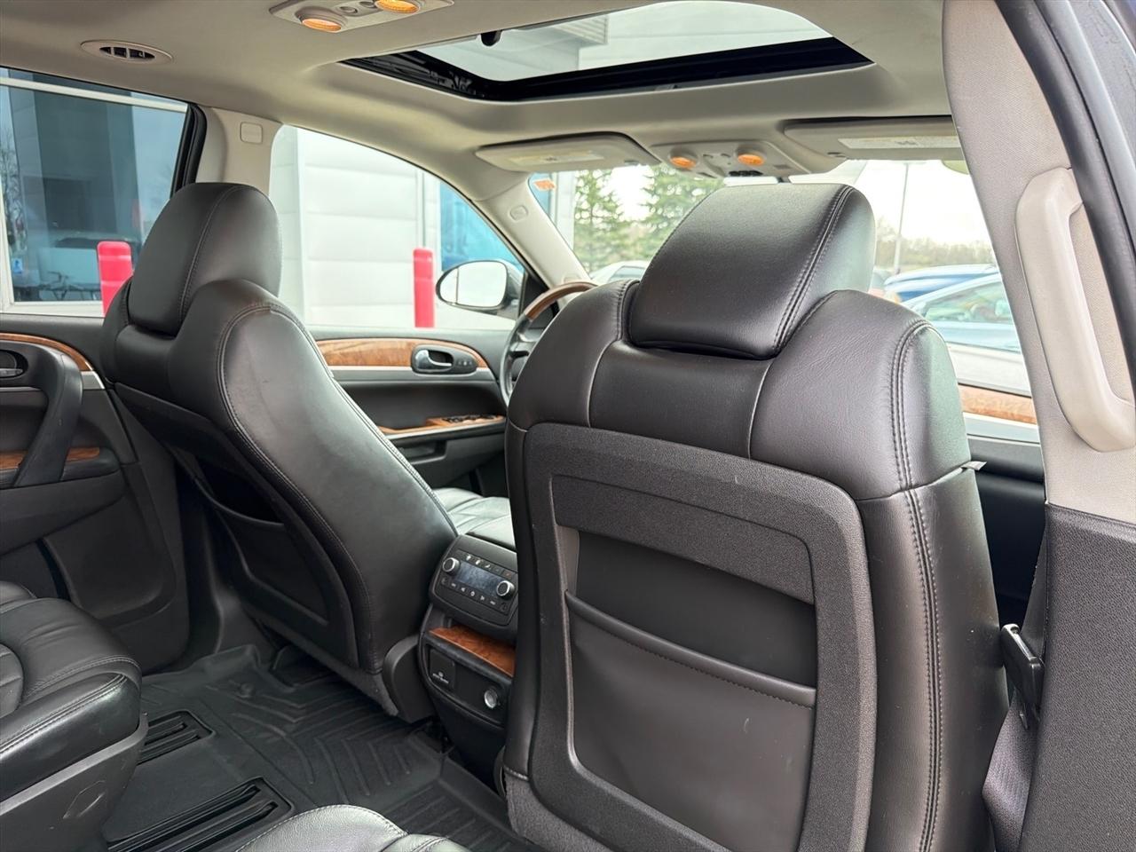 Buick Enclave CXL-1 FWD 2011